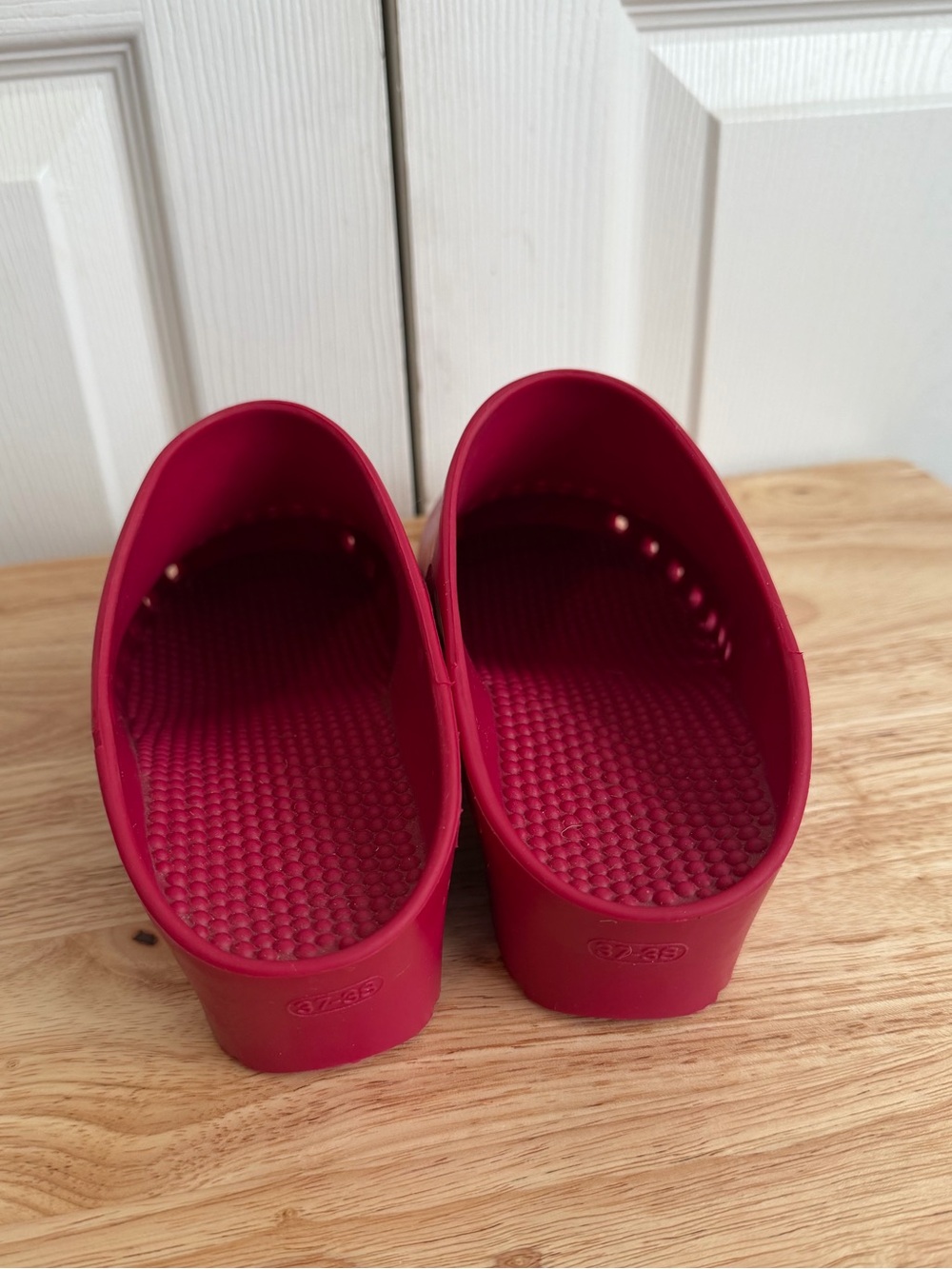 Calzuro Red Professional Clogs Womens US 7 -7.5 EU 37-38 Nurse Chef Made Italy - Picture 4 of 10